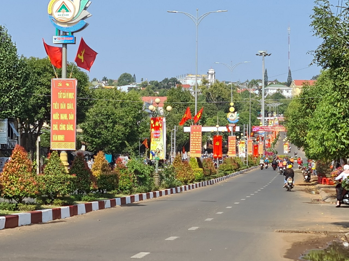 Ý nghĩa của việc treo cờ tổ quốc trong dịp lễ, tết